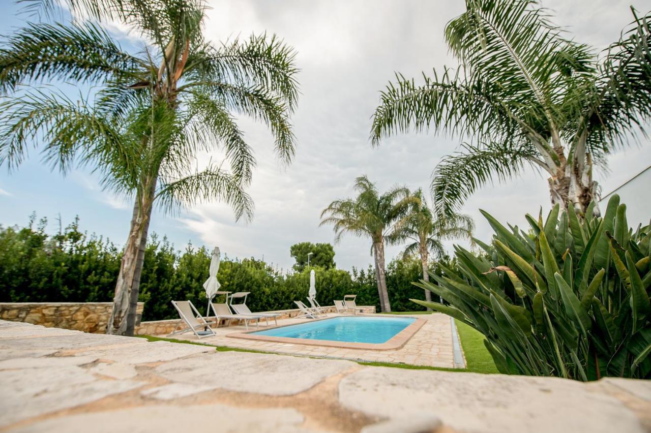 Albero Del Miglio Hotel Torre A Mare Luaran gambar